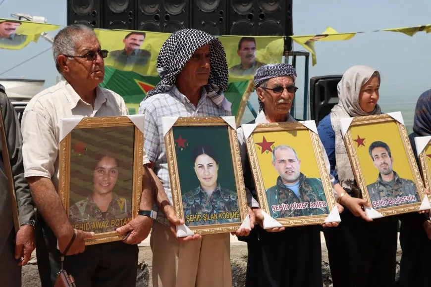 Li çiyayê Qereçoxê bîranîna şehîdan
