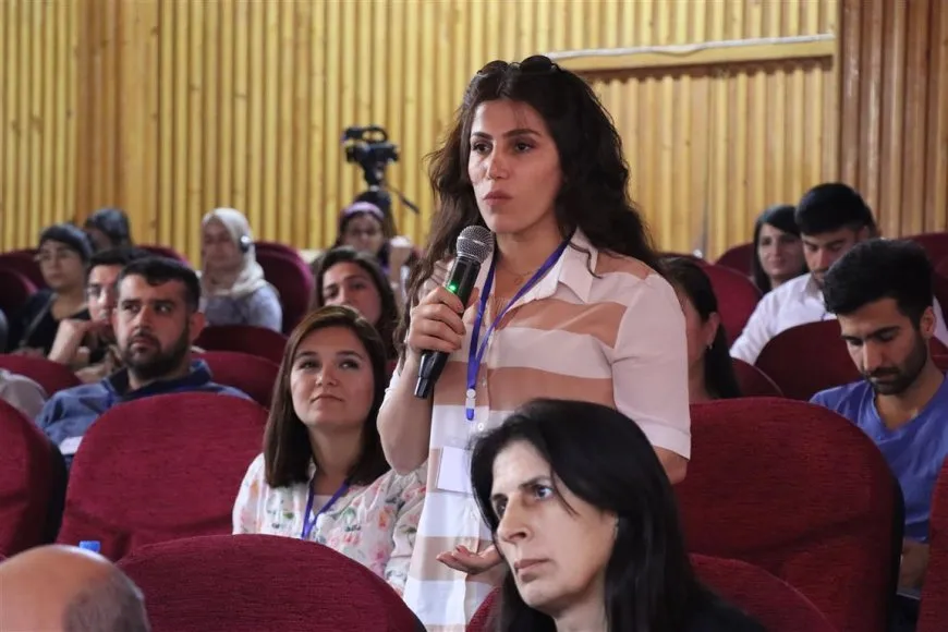 `Divê civakeke jîngehî bê avakirin û dest ji aboriya kapîtalîst bê berdan`    