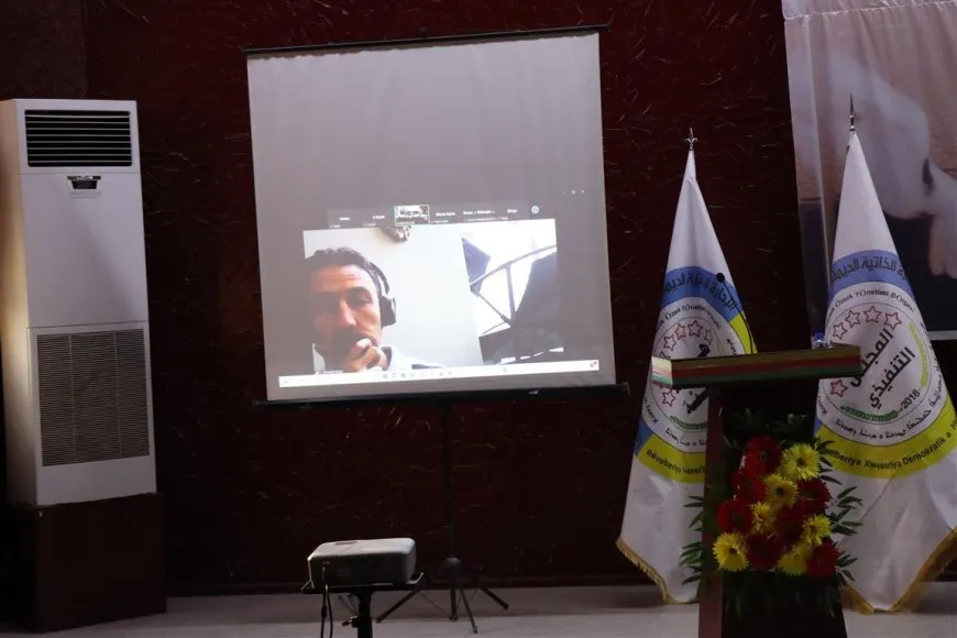 Di konferansê de ezmûnên têkoşîna ekolojî hatin vegotin
