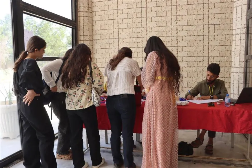 Konferansa Ekolojiyê di roja duyemîn de ye