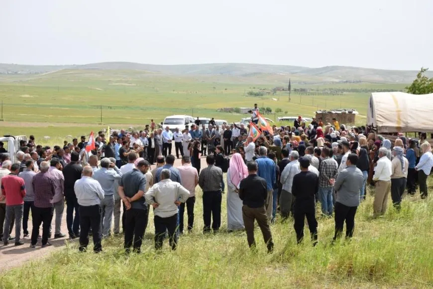 Gelê Kobanê sersaxî da malbata şehîd Zîn Zagros