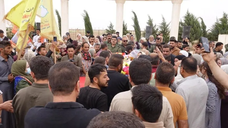 Şêniyên Reqayê şehîd Ednan Mihemed oxir kir