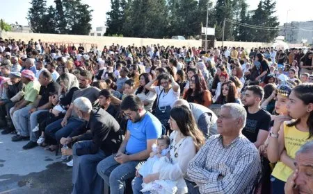 Roja Zimanê Kurdî li gelek bajaran hat pîrozkirin