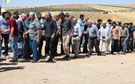 Sersaxî dan malbata şehîd Armanc Kobanê