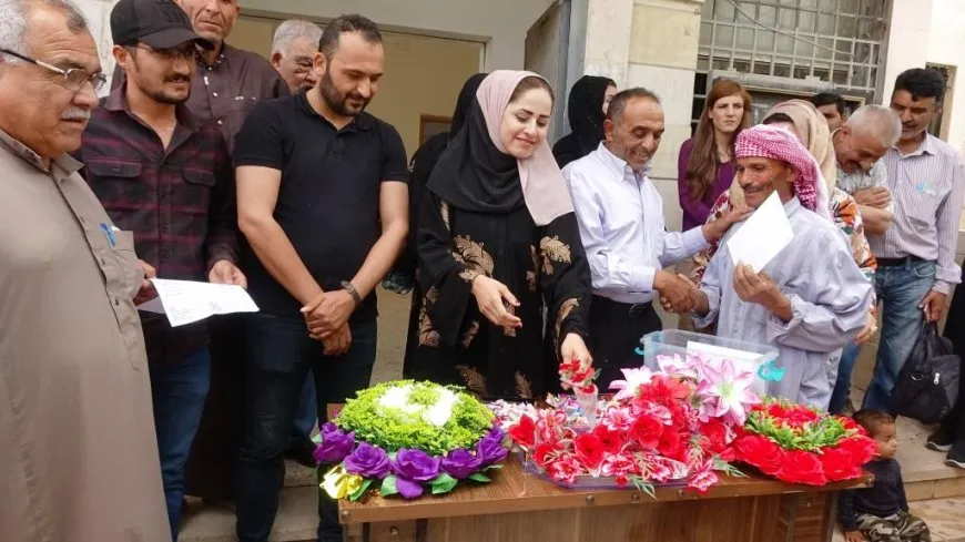 Bi boneya 1`ê Gulanê karkerên paqijiyê li Eyn Îsayê hatin xelatkirin