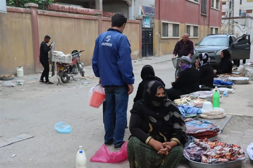 Bazara şîr, mast û penîrê gundan