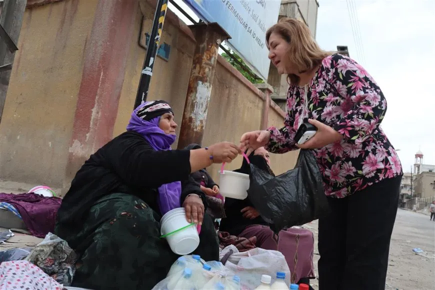 Bazara şîr, mast û penîrê gundan