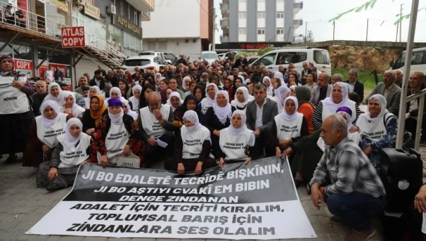 Li 6 bajaran çalakiya ‘Deng bide azadiyê’ 