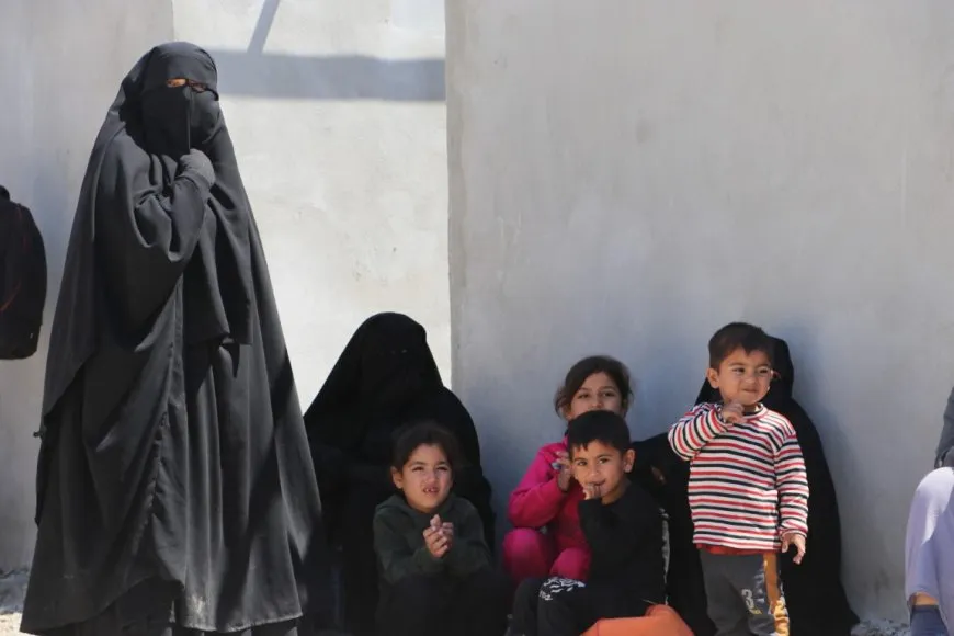 Ji Kampa Holê 69 malbat vegeriyan Dêrazorê