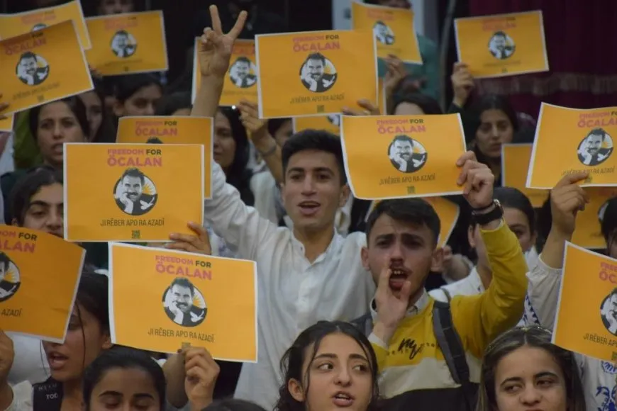 Ciwanan têkildarî azadiya Rêber Abdullah Ocalan konferansek li dar xist
