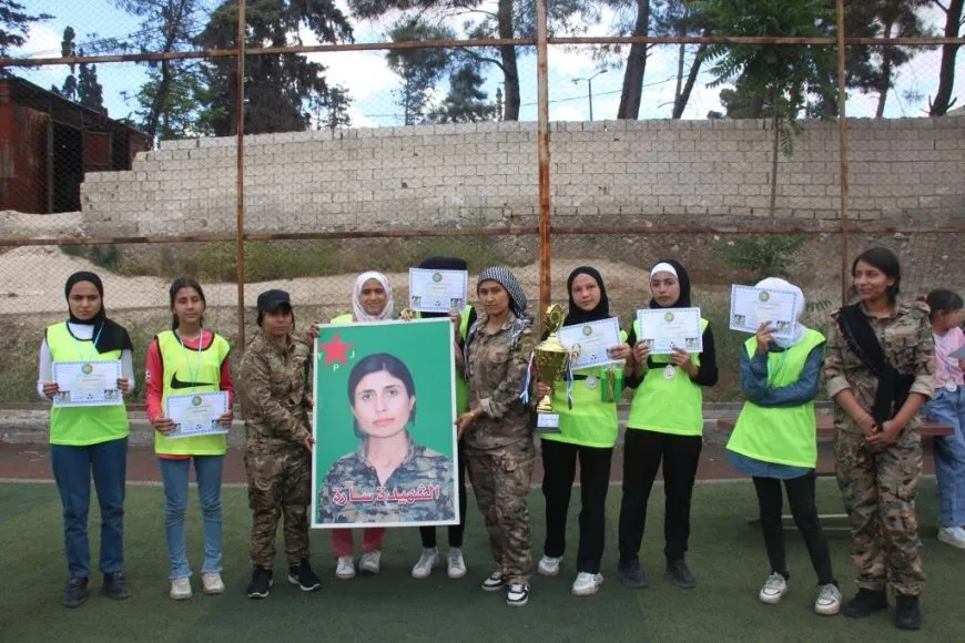 Turnuvaya futbolê ya şehîd Sara ya Minbicê bi dawî bû