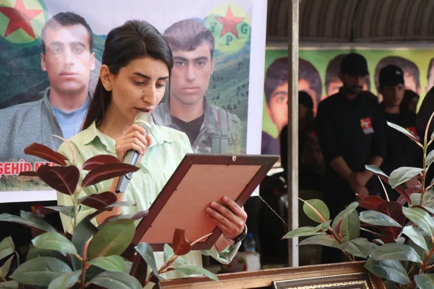 Li Helebê ji bo şehîd Merwan Zirvan merasîma xiyabî li dar ket