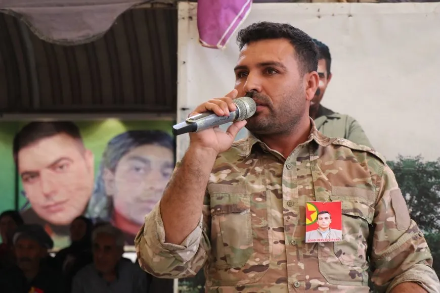 Li Helebê ji bo şehîd Merwan Zirvan merasîma xiyabî li dar ket
