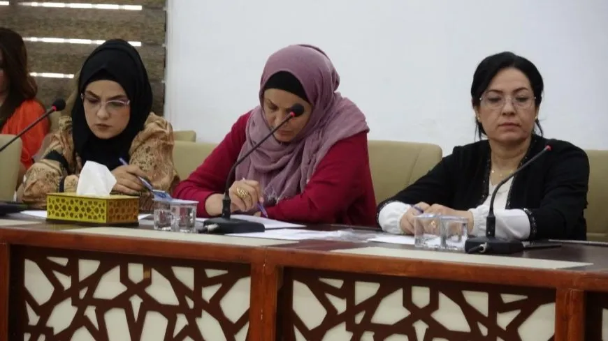Li Reqa têkildarî rola rêxistinên jinan di guhartin û pêşxistinê de panel