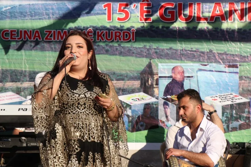 Roja Zimanê Kurdî li gelek bajaran hat pîrozkirin