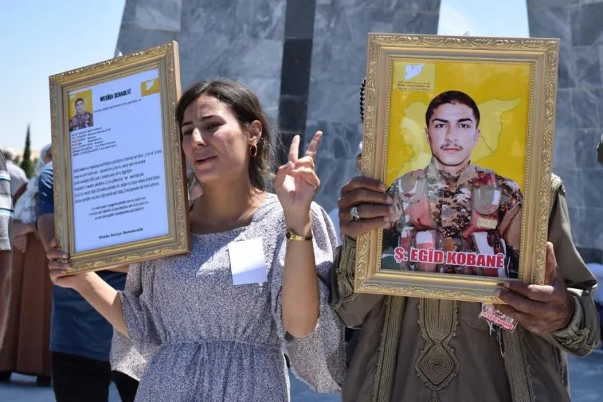 Li Kobanê merasîmê 4 cangoriyên azadiyê