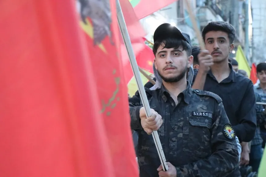 ˊHeta pêkanîna azadiya fîzîkî ya Rêbertî Em ê li qadan binˊ