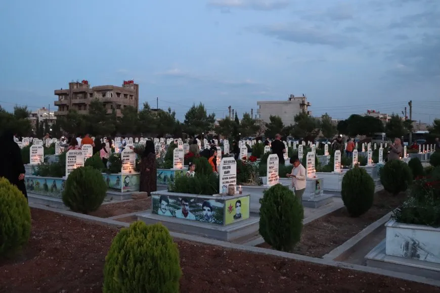 Cangoriyên azadiyê hatin bibîranîn