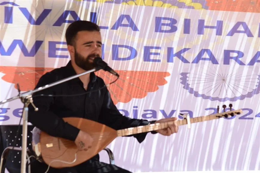 Festîvala Biharê ya Zanîngeha Rojava dest pê kir