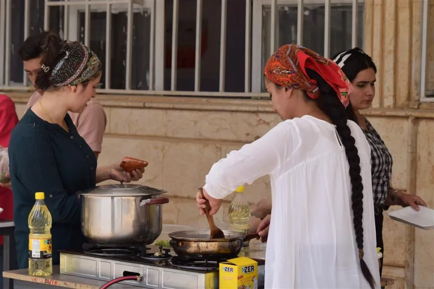 Festîvala Biharê ya Zanîngeha Rojava dest pê kir
