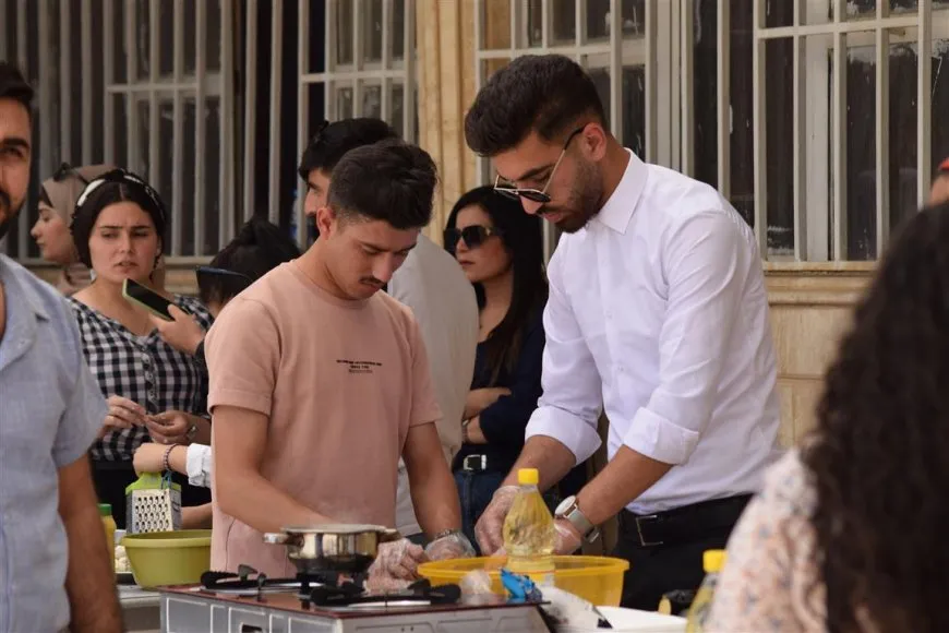 Festîvala Biharê ya Zanîngeha Rojava dest pê kir