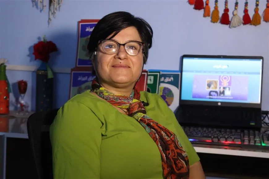 Salek di ser derketina hejmara yekemîn a Kovara Afaq El Meraa re derbas bû
