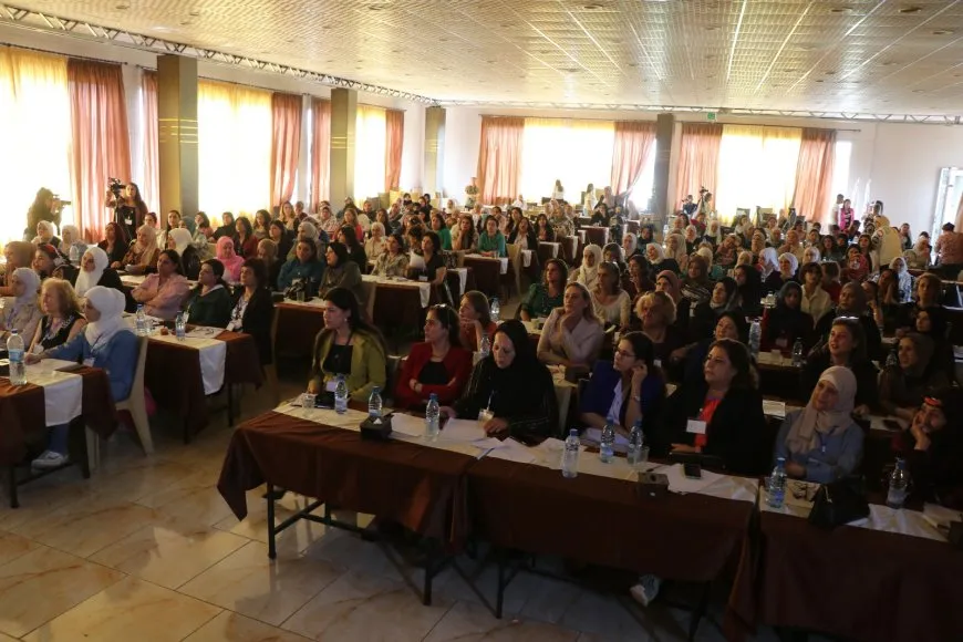 Kongreya Meclisa Jinan a Sûriyeyê li Helebê didome