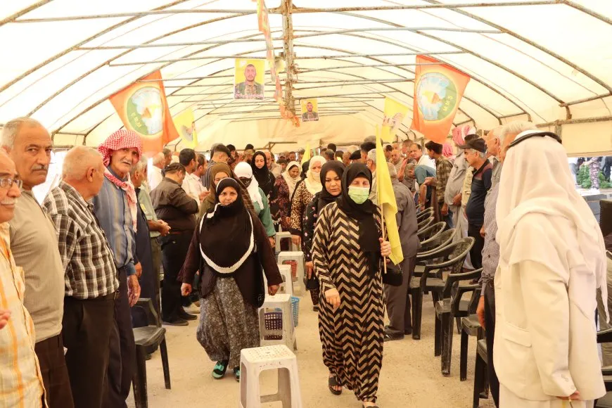 Şêniyên Qamişloyê sersaxî da malbata şehîd Mezlûm Qamişlî