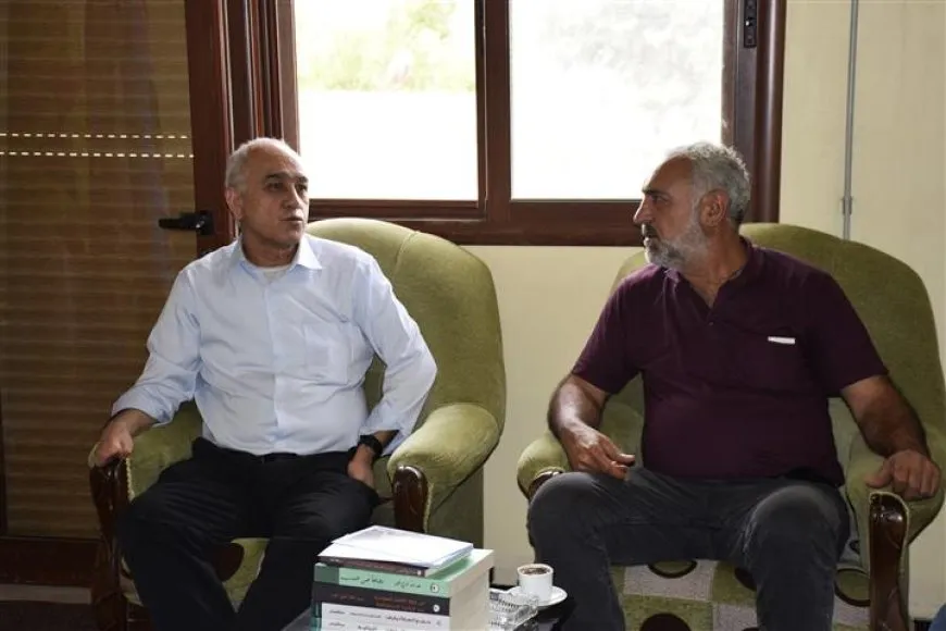 Pirtûkên Rêber Abdullah Ocalan li partiyên siyasî hatin belavkirin