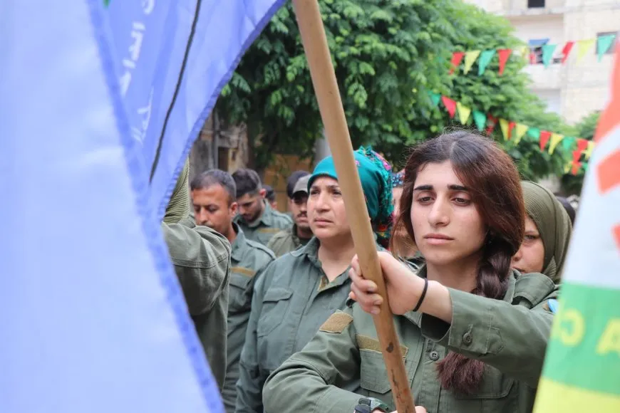 Taziya ji bo şehîd Diljîn Azadî di roja duyemîn de ye