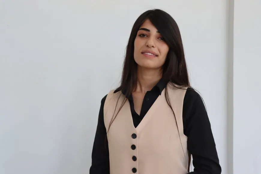 Beşa yekemîn a xwendekarên Fakulteya Hiqûqnasiyê ya Zanîngeha Rojava der çû
