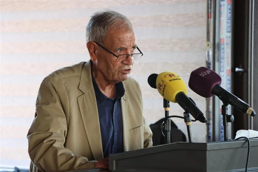 Di salvegera damezrandina 25ˊan a KNKˊê de: Bangên yekitî û daneheva mala Kurdî