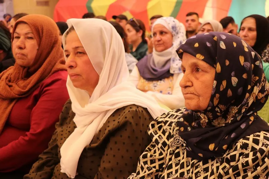 Kongra Star: Vîna gelên xwedî li ramanên Rêber Abdullah Ocalan derketine naşike