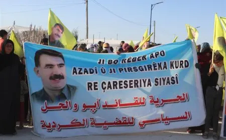 Koçberên Serêkaniyê tecrîda li ser Rêber Abdullah Ocalan şermezar kir