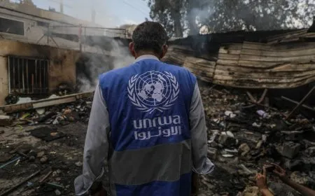Îsraîlê dibistana UNRWA'yê bombebaran kir