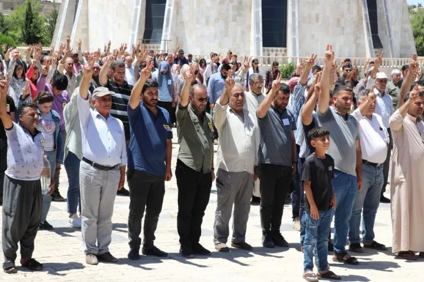 Bi merasîmeke bi heybet şehîd Bahoz oxir kir