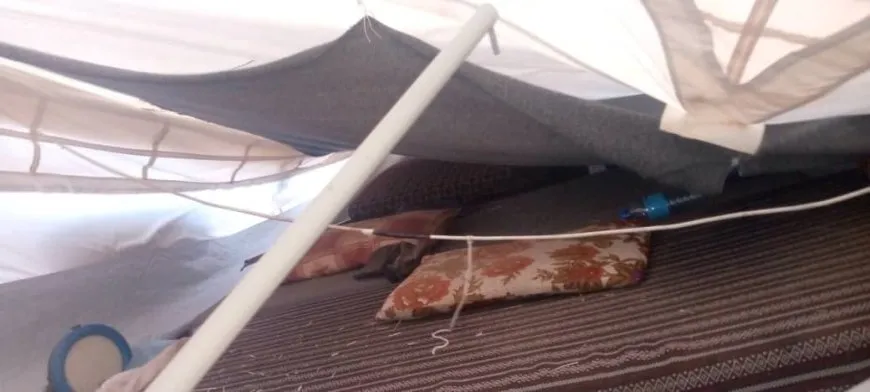 Ji ber bahoza li Hesekê zirar bi konên koçberan bûn