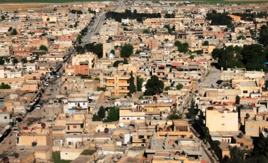 Leşkerên Tirkiyeyê li jineke ducanî da