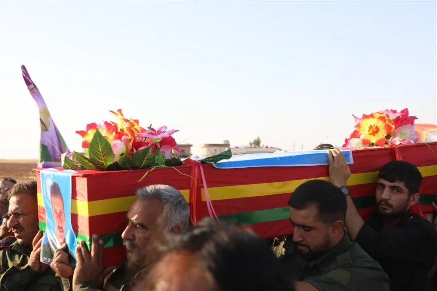 Şehîd Ehmed El Hadî li Goristana Şehîd Dijwar hat veşartin