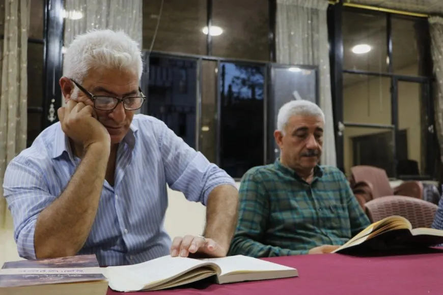 Li Hesekê pirtûka Sosyolojiya Azadiyê hat xwendin