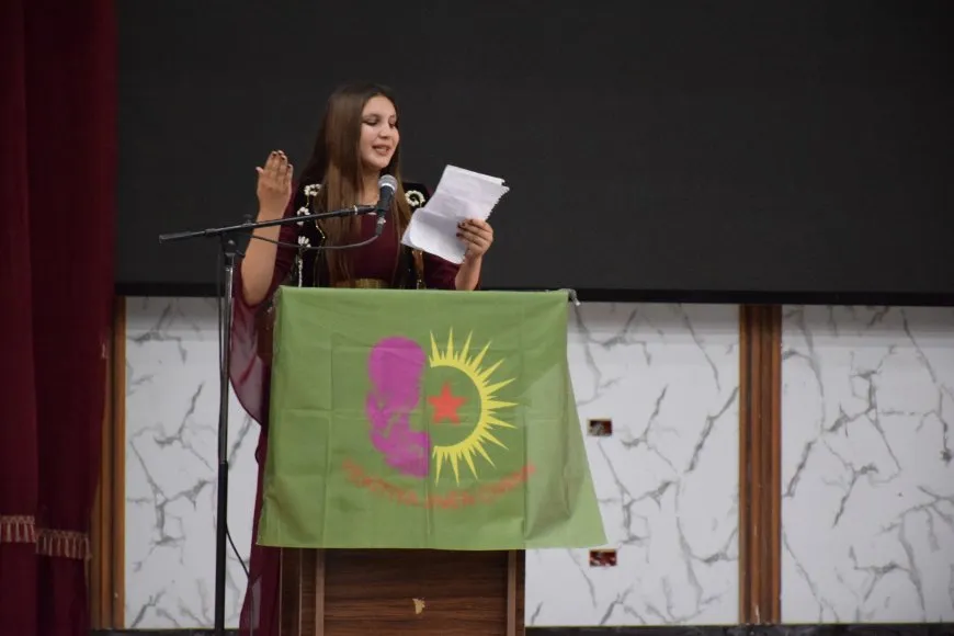 Pêşbirka Helbestan a Şehîd Nûjiyan Ocalan hat lidarxistin