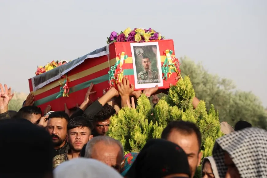 Şehîd Mêrvan Efrîn li Şehbayê hat oxirkirin