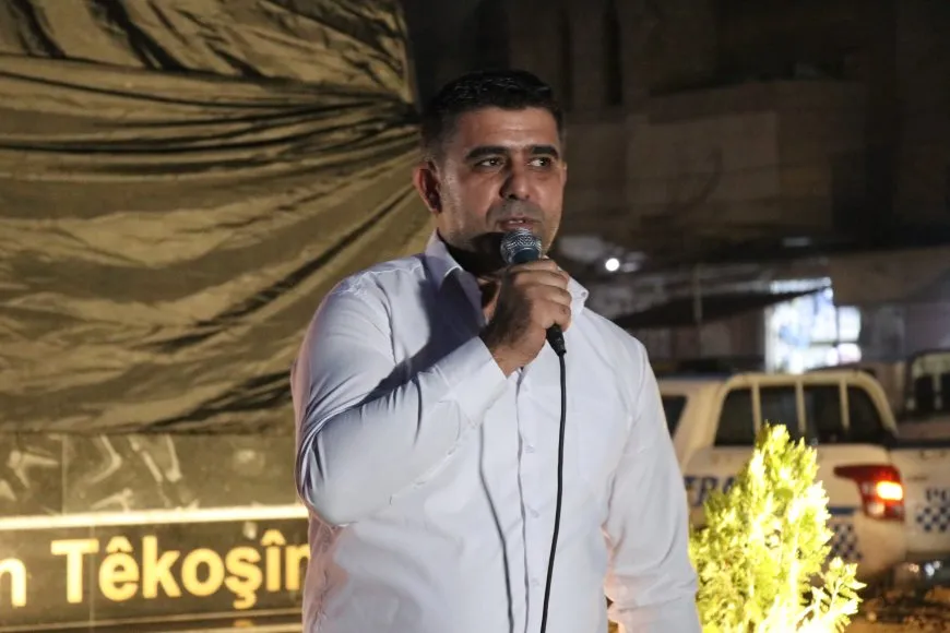 Li Qamişlo perde ji ser peykerên şehîdan hat rakirin