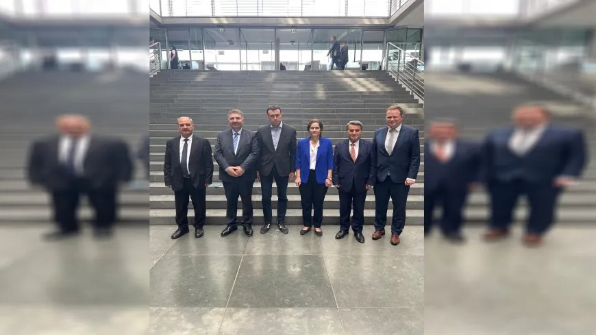 Şandeya Rêveberiya Xweser hevdîtinên xwe li Almanyayê didomîne
