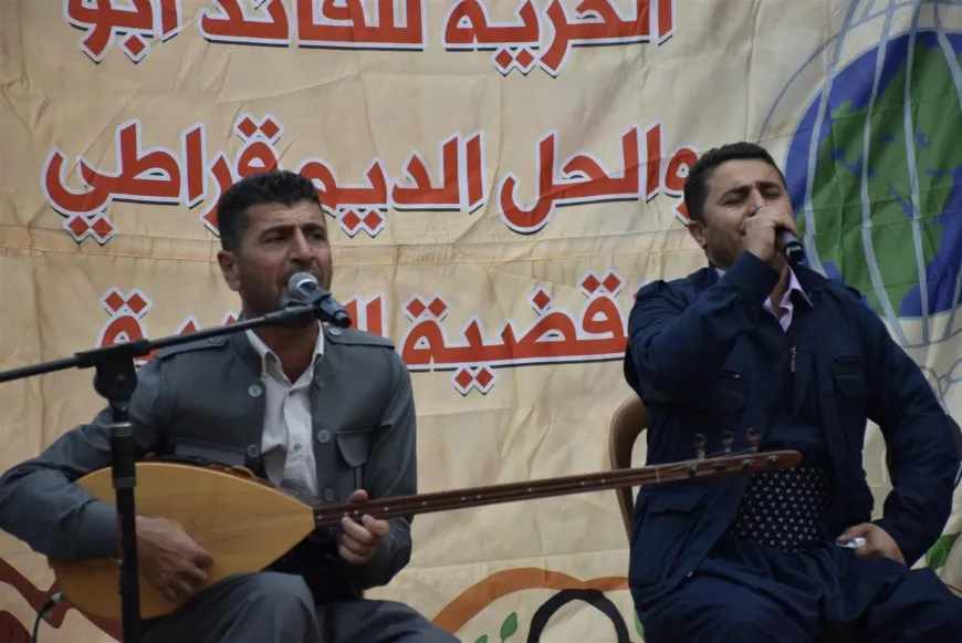 Bi bernameyek hunerî daxwaza azadiya Rêber Abdullah Ocalan kirin