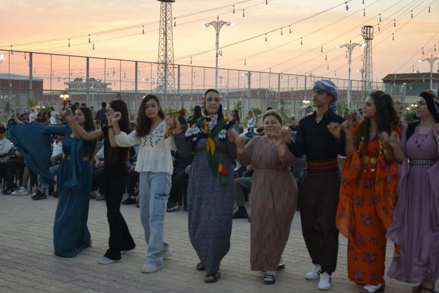 Piştgiriya pêngava navneteweyî ya ji bo azadiya Rêber Abdullah Ocalan berdewam e