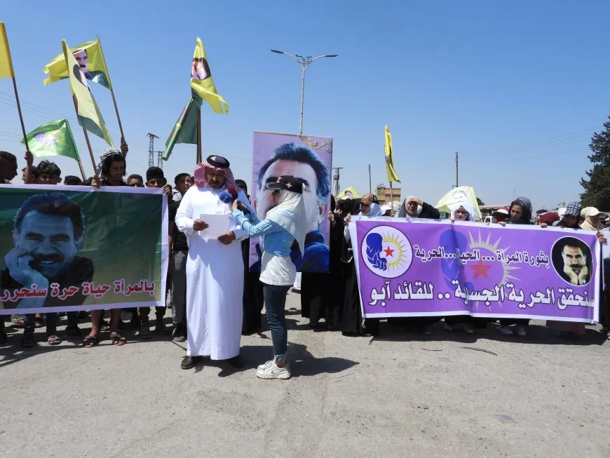 Li Dêrazor û Tebqayê banga azadiya fîzîkî ya Rêber Abdullah Ocalan hate kirin