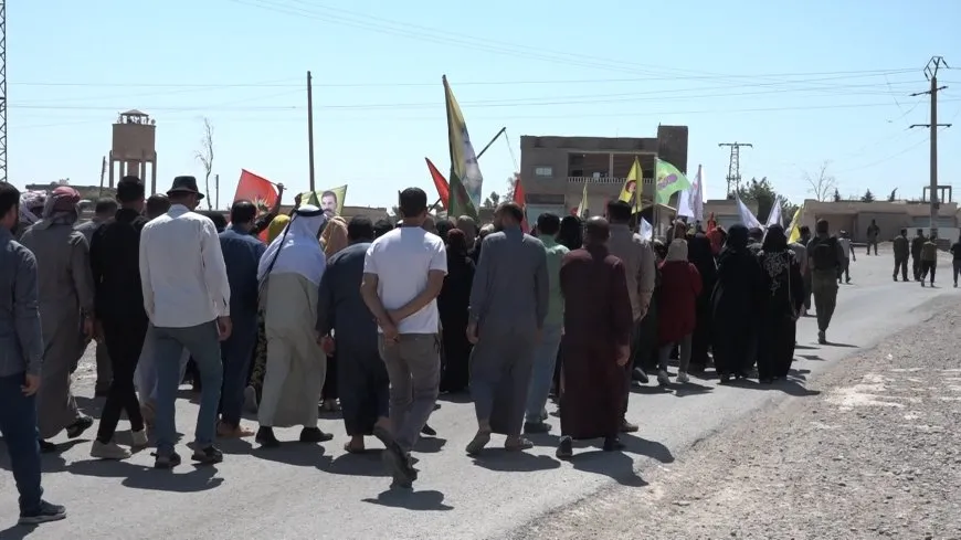 Li Dêrazor û Tebqayê banga azadiya fîzîkî ya Rêber Abdullah Ocalan hate kirin