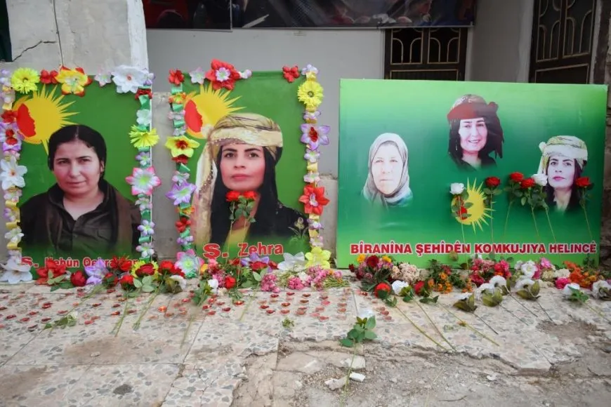 Bi vêxistina mûman şehîdên komkujiya Helincê hatin bibîranîn