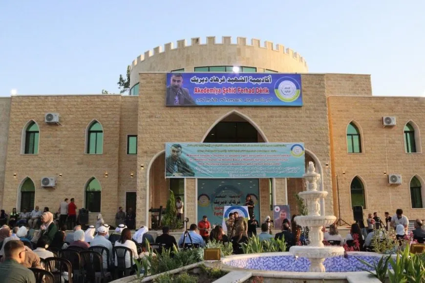 Rêveberiya Xweser Akademiya Şehîd Ferhad Dêrik vekir